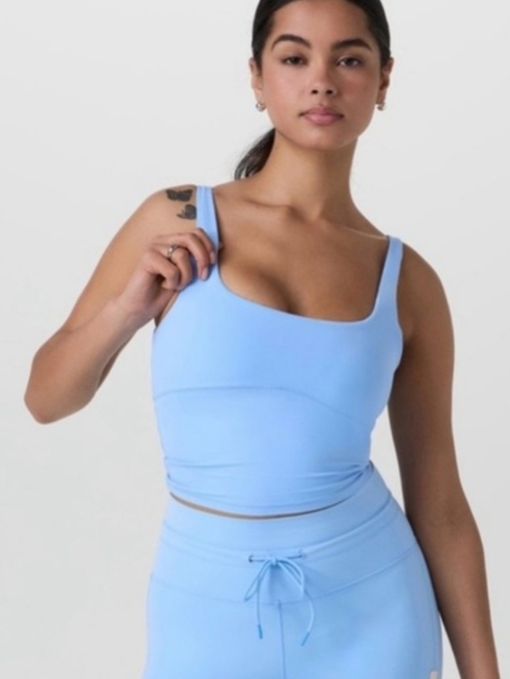 NWOT Vuori Alltheform Light Blue Square Neck Athletic Tank Top Medium Athleisure - Picture 2 of 10